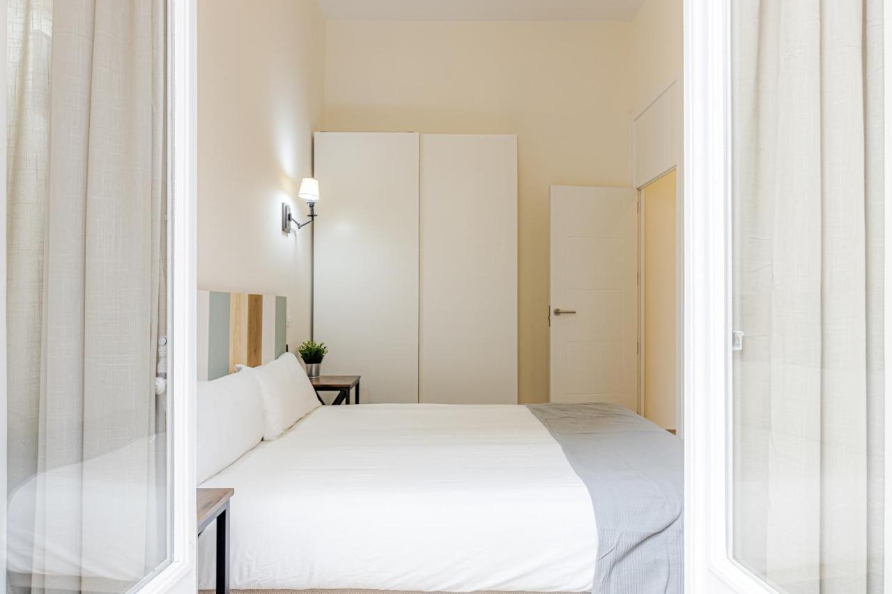 Latina XIII Apartamento Madrid Exterior foto