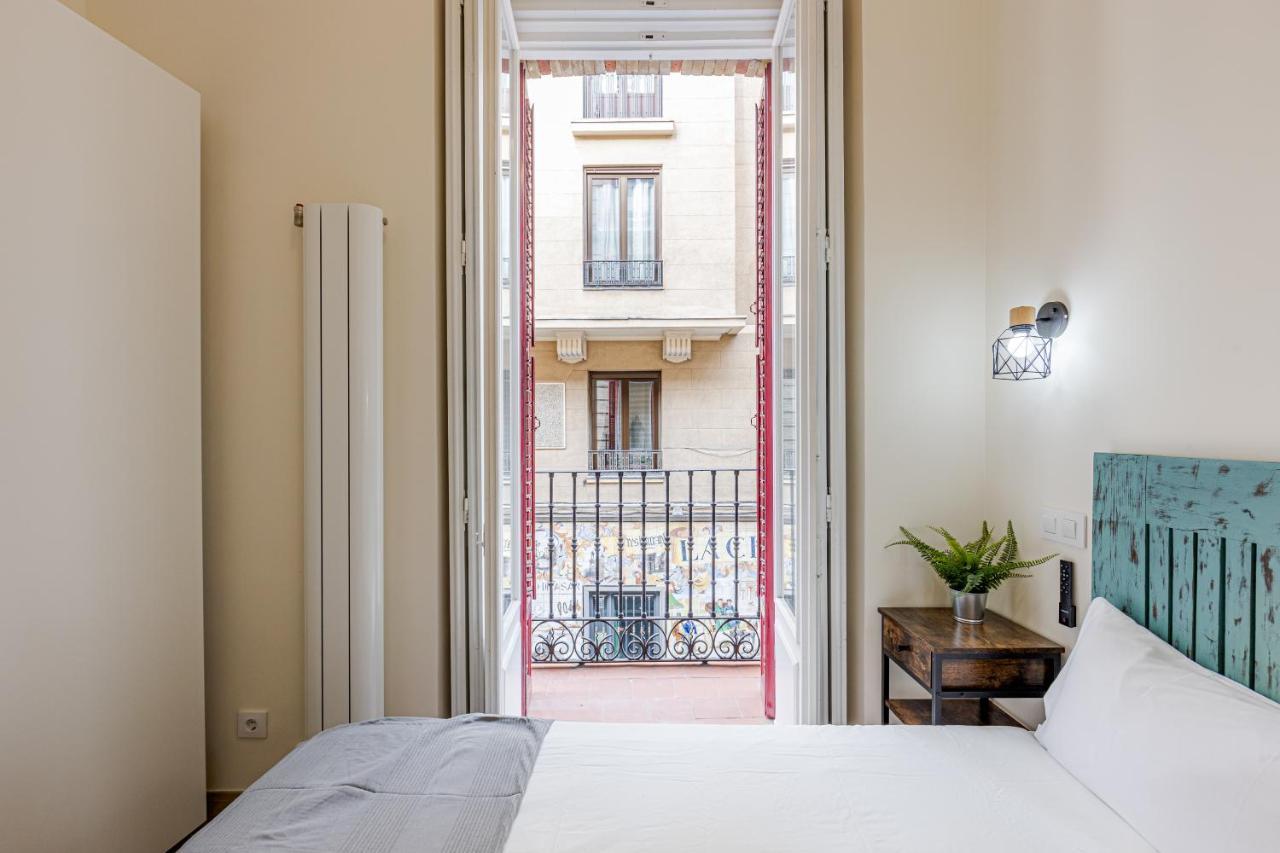 Latina XIII Apartamento Madrid Exterior foto